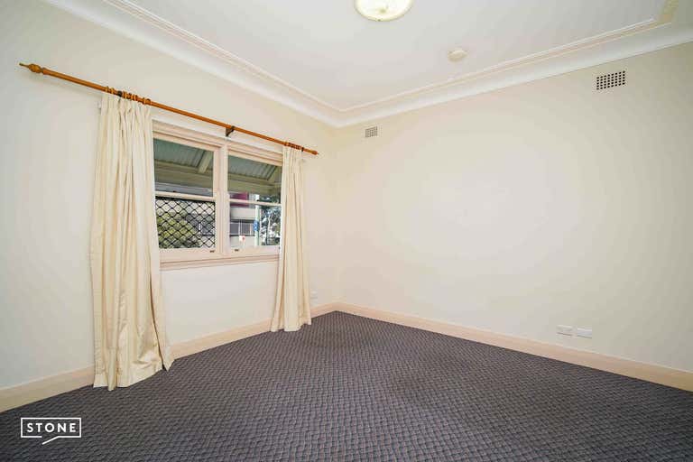 10 Kenny Street Wollongong NSW 2500 - Image 2