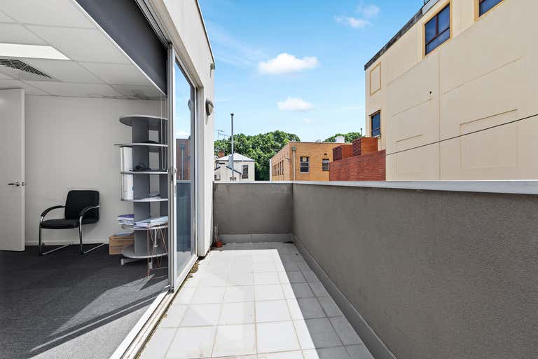 118 Cardigan Street Carlton VIC 3053 - Image 2