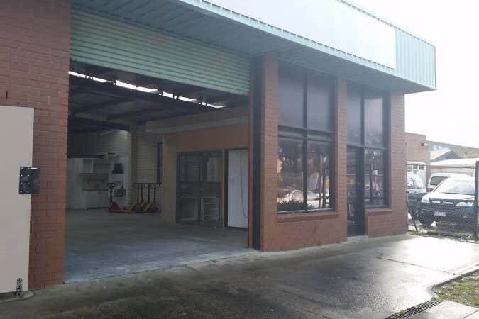 Factory 1, 4 Apsley Place Seaford VIC 3198 - Image 2