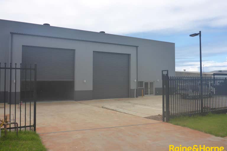 Unit 1, 8 Uralla Road Port Macquarie NSW 2444 - Image 2