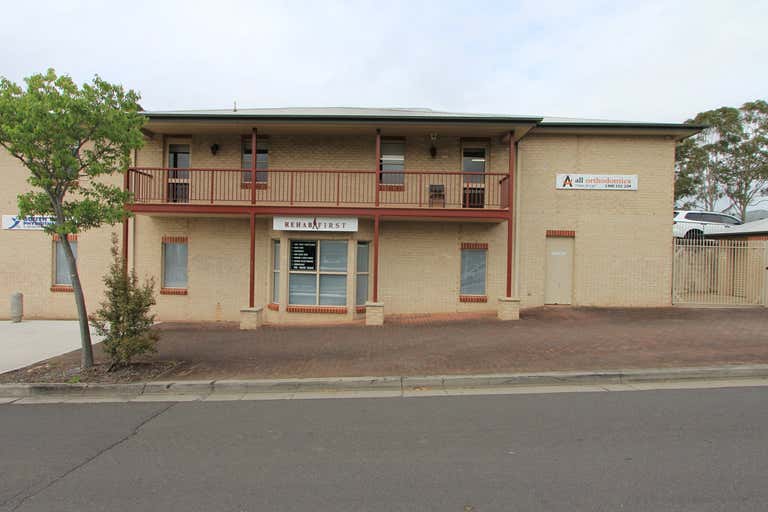 Suite 4+6, 300 Queen Street Campbelltown NSW 2560 - Image 2