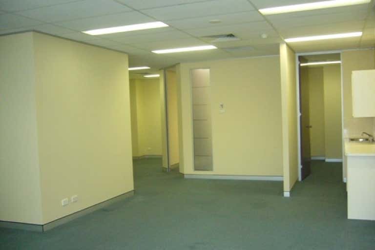 Parkview, Unit 13, 1 Maitland Place Baulkham Hills NSW 2153 - Image 2