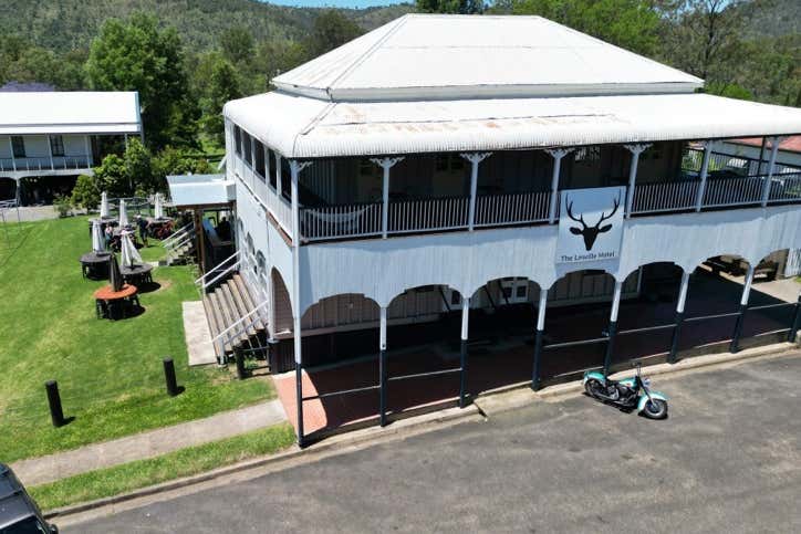 LINVILLE HOTEL, 34 - 36  George Street Linville QLD 4314 - Image 2