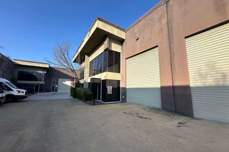 4/60 Lillee Crescent Tullamarine VIC 3043 - Image 1