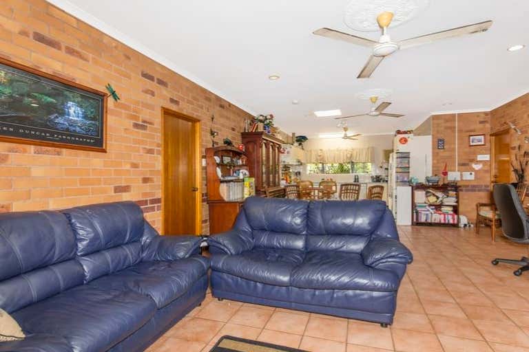 48 Russell Street Edge Hill QLD 4870 - Image 2