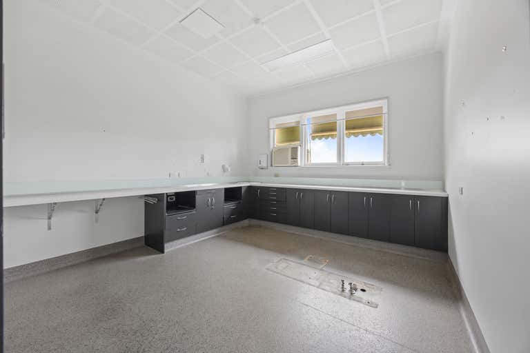 33 Lydiard Street South Ballarat Central VIC 3350 - Image 2