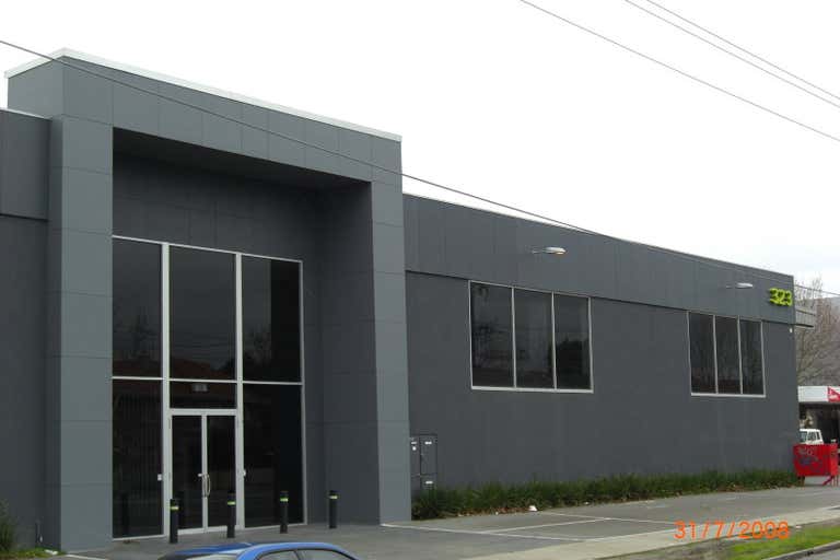 323 Williamstown Road Port Melbourne VIC 3207 - Image 2