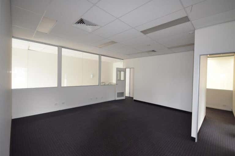 1/235 Arden Street North Melbourne VIC 3051 - Image 4