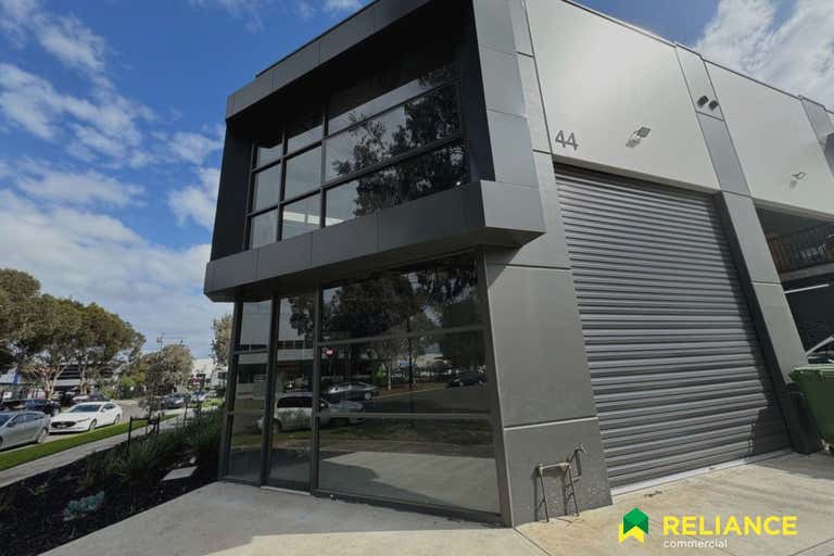 44 Star Circuit Derrimut VIC 3026 - Image 1