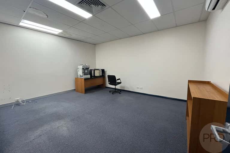 Level 1, 111 Henry Street Penrith NSW 2750 - Image 2