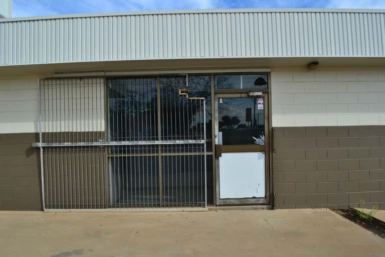 Suite 3, 119 Camooweal Street Mount Isa QLD 4825 - Image 1