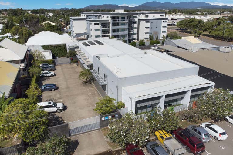 5/5-7 Barlow Street South Townsville QLD 4810 - Image 3