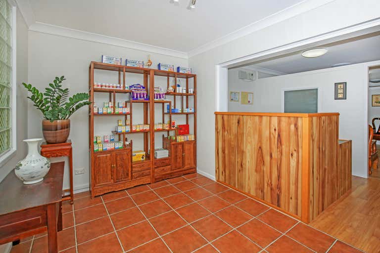2/204-206 McLeod Street Cairns North QLD 4870 - Image 3