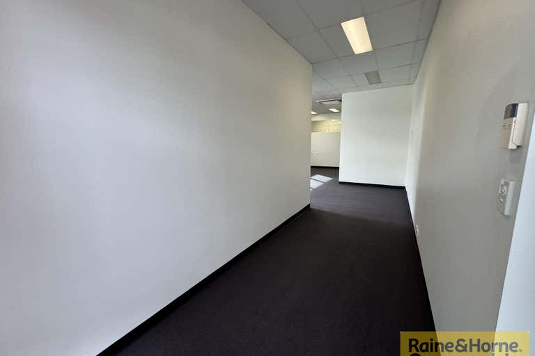 1/8 Navigator Place Hendra QLD 4011 - Image 3