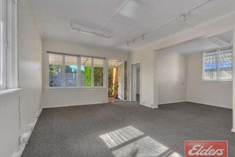 165 Gregory Terrace Spring Hill QLD 4000 - Image 3