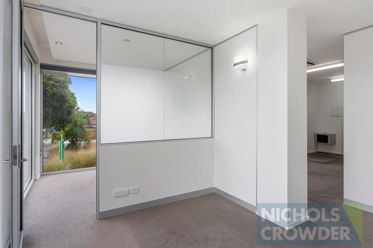 1/35 Willis Street Hampton VIC 3188 - Image 4