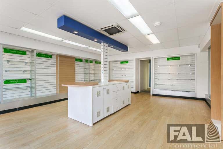 Unit  2, 37 Station Road Indooroopilly QLD 4068 - Image 3