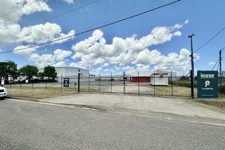 18-19 Desma Court Mount Louisa QLD 4814 - Image 1