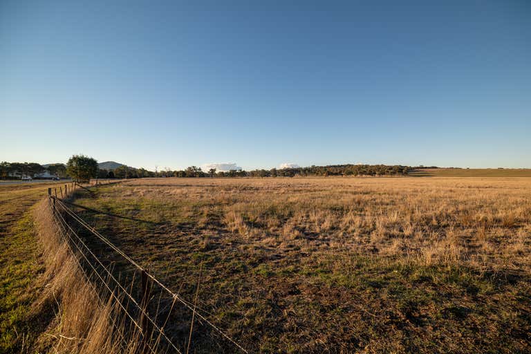 Lot 304 Elizabeth Mitchell Drive Thurgoona NSW 2640 - Image 3