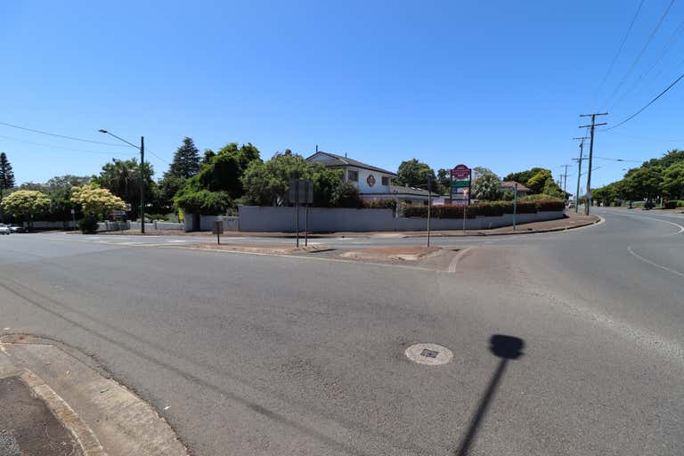 Suite 4, 136-140 Russell Street Toowoomba City QLD 4350 - Image 4