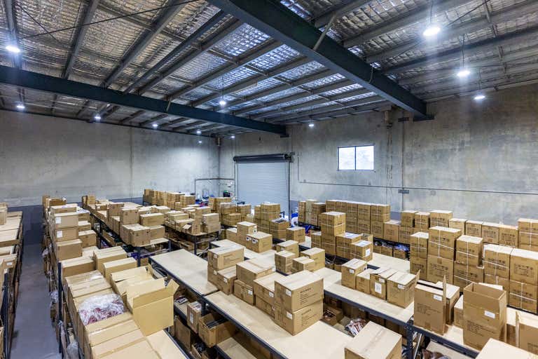 12/76 Hutchinson Street Burleigh Heads QLD 4220 - Image 3