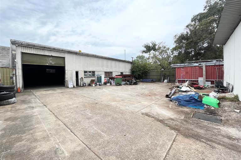 Rear Warehouse/6 Barry Avenue Mortdale NSW 2223 - Image 1