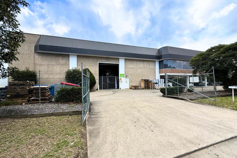 15 Blackmore Road Smeaton Grange NSW 2567 - Image 3