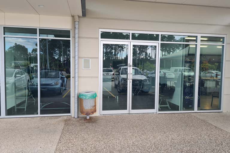 Beachmere Village Shopping Centre, 2/6 James Road Beachmere QLD 4510 - Image 1