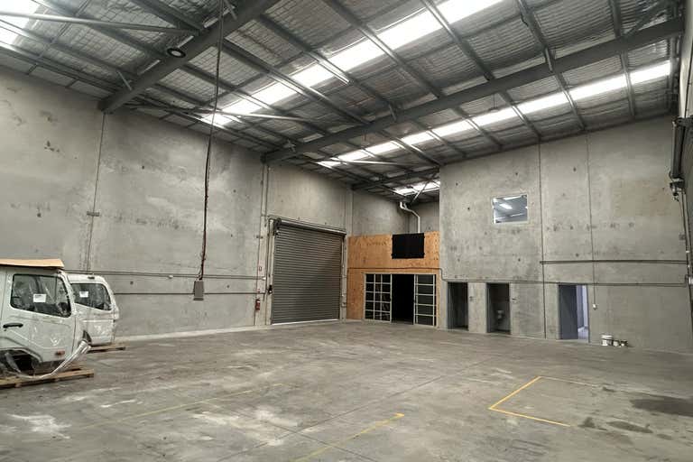 11/28 Dunn Road Smeaton Grange NSW 2567 - Image 2