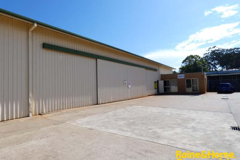 Unit 4, 8-12 Acacia Avenue Port Macquarie NSW 2444 - Image 2