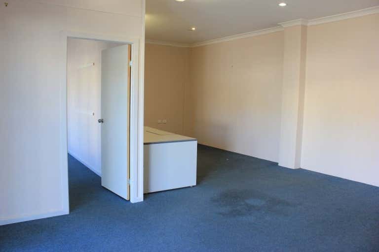 Room 2A, 49  Queen Street Grafton NSW 2460 - Image 2