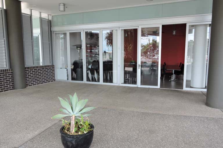 1a / 82 Marine Parade Southport QLD 4215 - Image 1