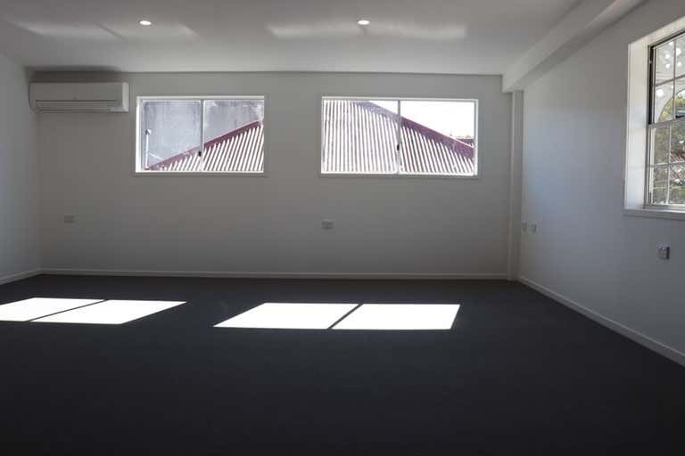 Suite 5, 49 Raff Street Toowoomba City QLD 4350 - Image 2