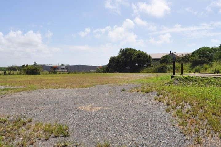 2A Mount Bassett Road Mackay Harbour QLD 4740 - Image 4