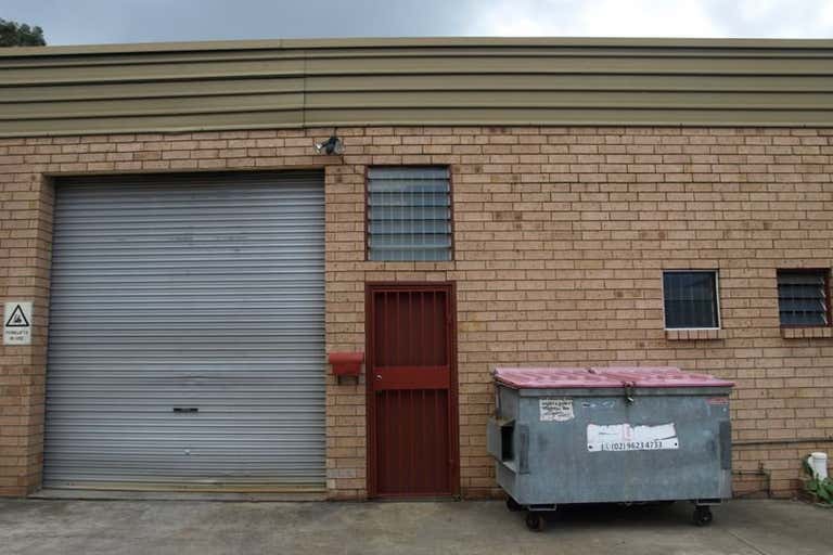 Unit 2, 25 Amax Avenue Girraween NSW 2145 - Image 1