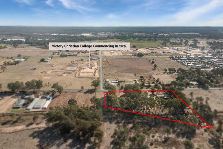 350 Station Street Epsom VIC 3551 - Image 2