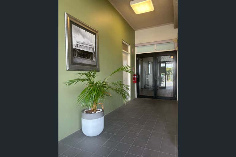 3/113 Scarborough Street Southport QLD 4215 - Image 4