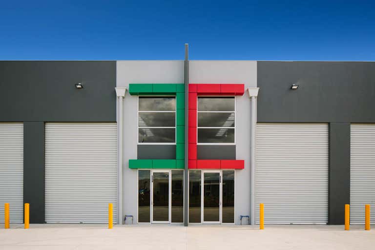 Store E, Corner Whitfield & Latchford Boulevard Cranbourne West VIC 3977 - Image 3