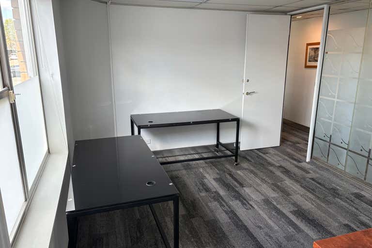 Suite 1, 19/73 Governor Macquarie Drive Chipping Norton NSW 2170 - Image 4