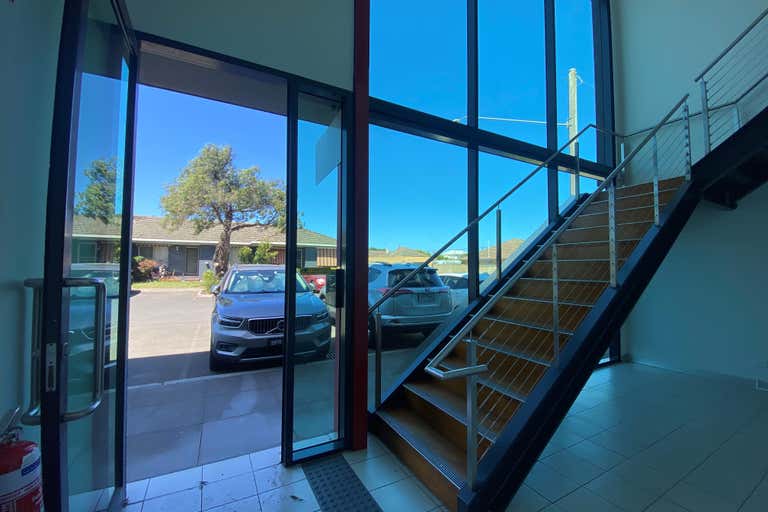 9/19 Synnot Street Werribee VIC 3030 - Image 4