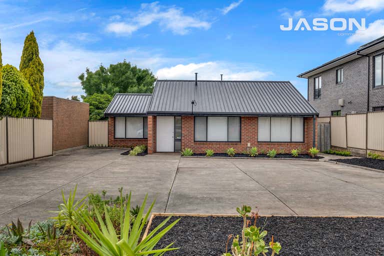 84 Carrick Drive Gladstone Park VIC 3043 - Image 2