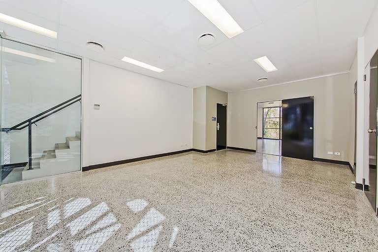 2/58 Metroplex Avenue Murarrie QLD 4172 - Image 3