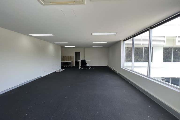 Suite 4, 6 Dacre Street Mitchell ACT 2911 - Image 4