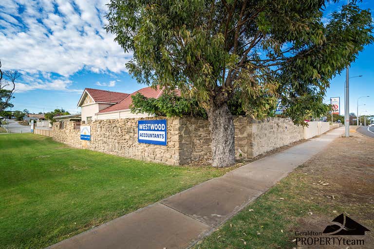 128 Chapman Road Geraldton WA 6530 - Image 1