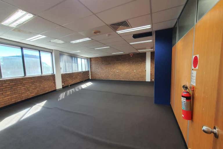 Level 2, 116 Queen Street Campbelltown NSW 2560 - Image 4