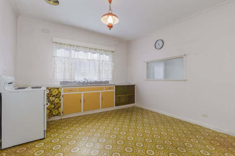 2 Maxwell Street Belmont VIC 3216 - Image 4