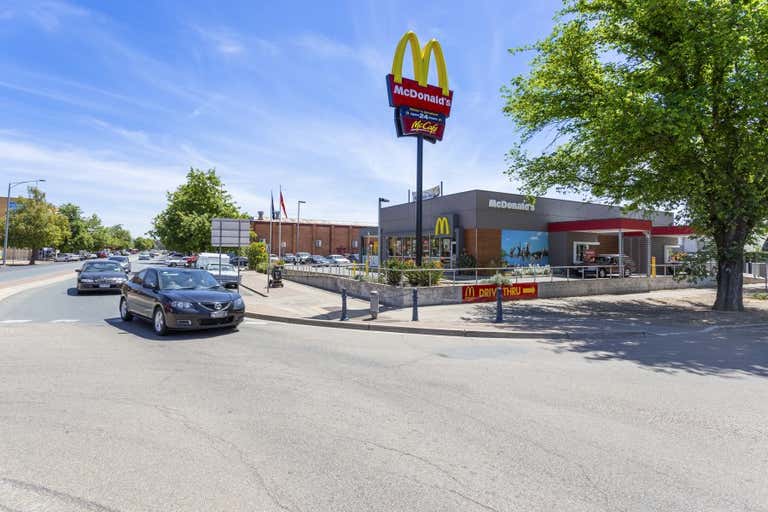 McDonalds, 127-129 Bridge Street Benalla VIC 3672 - Image 4