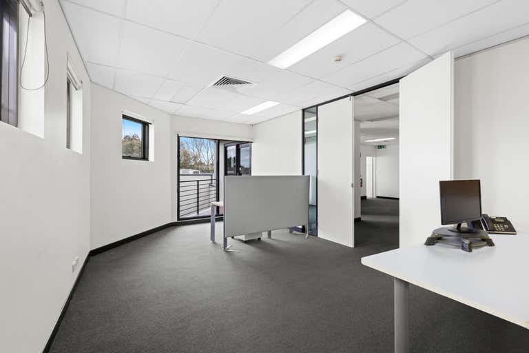 Green Square Business Centre Unit 4, 36 O'Riordan Street Alexandria NSW 2015 - Image 4