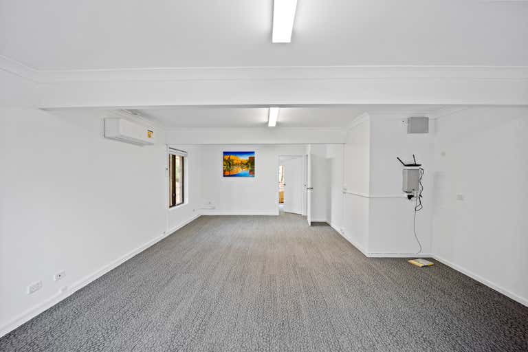 Suite 7 / 5 School Street Mudgeeraba QLD 4213 - Image 1