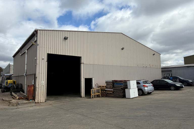 2/225 Colchester Road Kilsyth VIC 3137 - Image 1